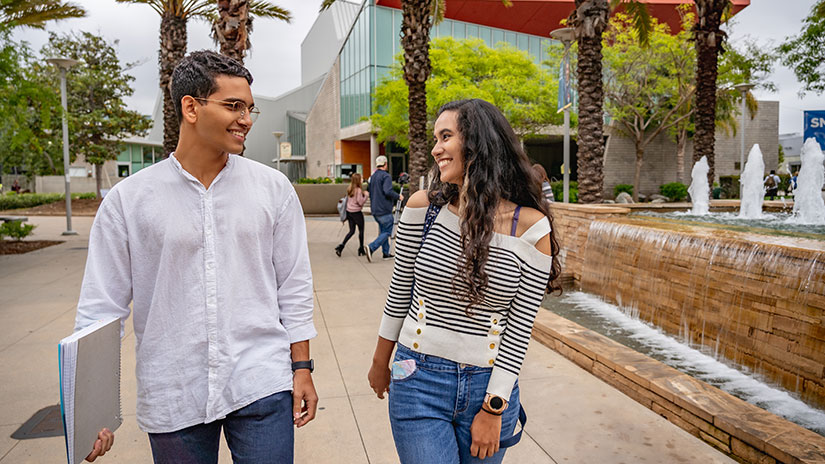 SMC students in Quad